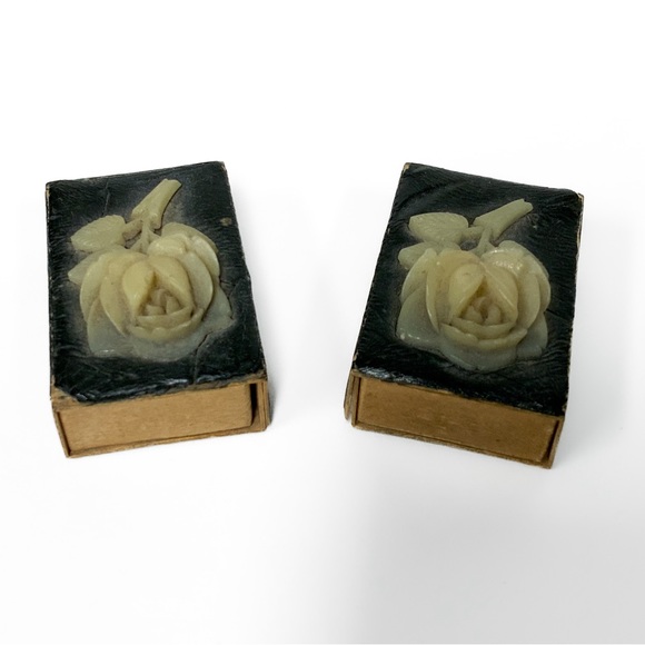 Pair of Wooden hand made artisan matchboxes - Picture 4 of 4